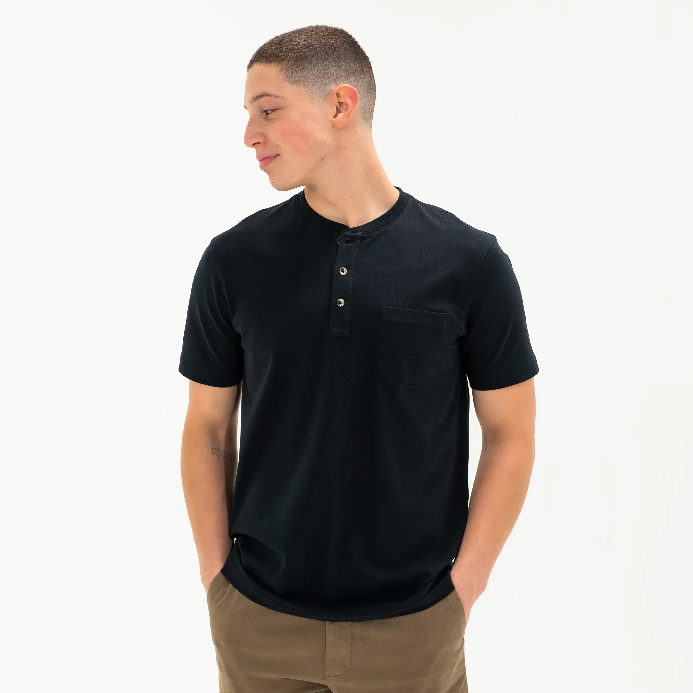 Short Sleeve Stretch Henley