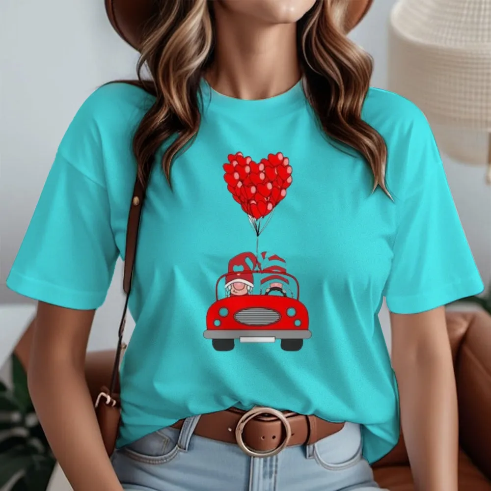 Women Love Red Heart Valentine's Day Print  Graphic T-shirt