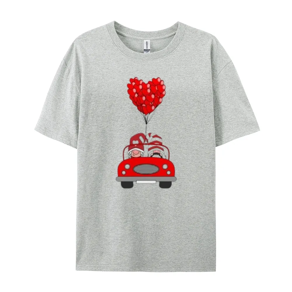 Women Love Red Heart Valentine's Day Print  Graphic T-shirt